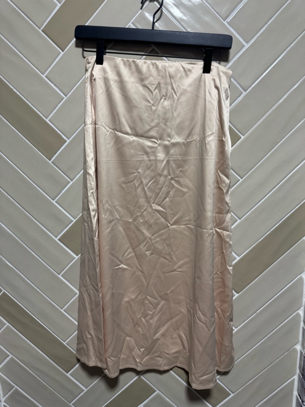 Neutral Satin A-Line Skirt - Women's Cream